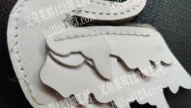 电脑车花样机踩线外发加工，寻找专业做花样