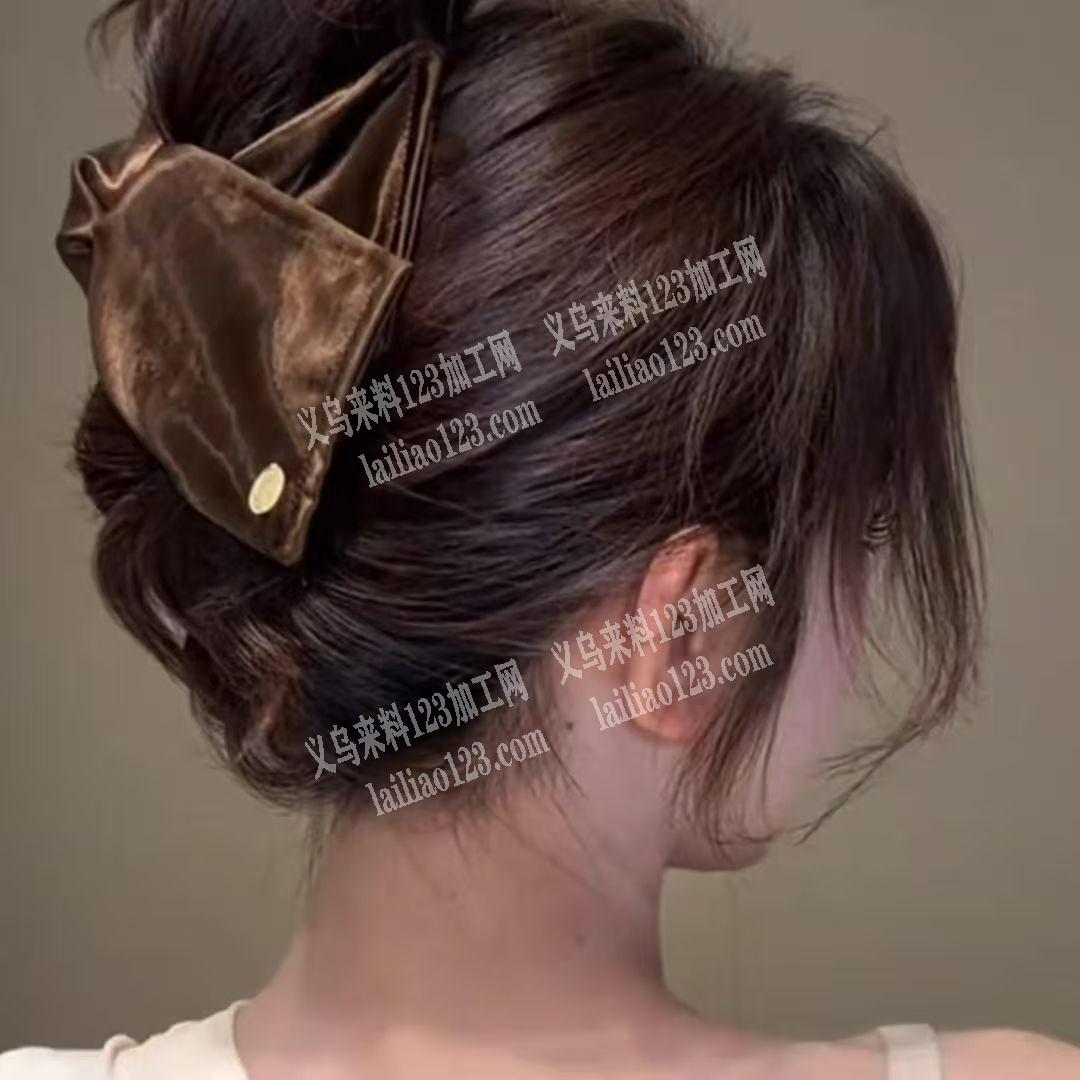 厂家电商寻找如图布艺头饰的抓夹工厂，请联