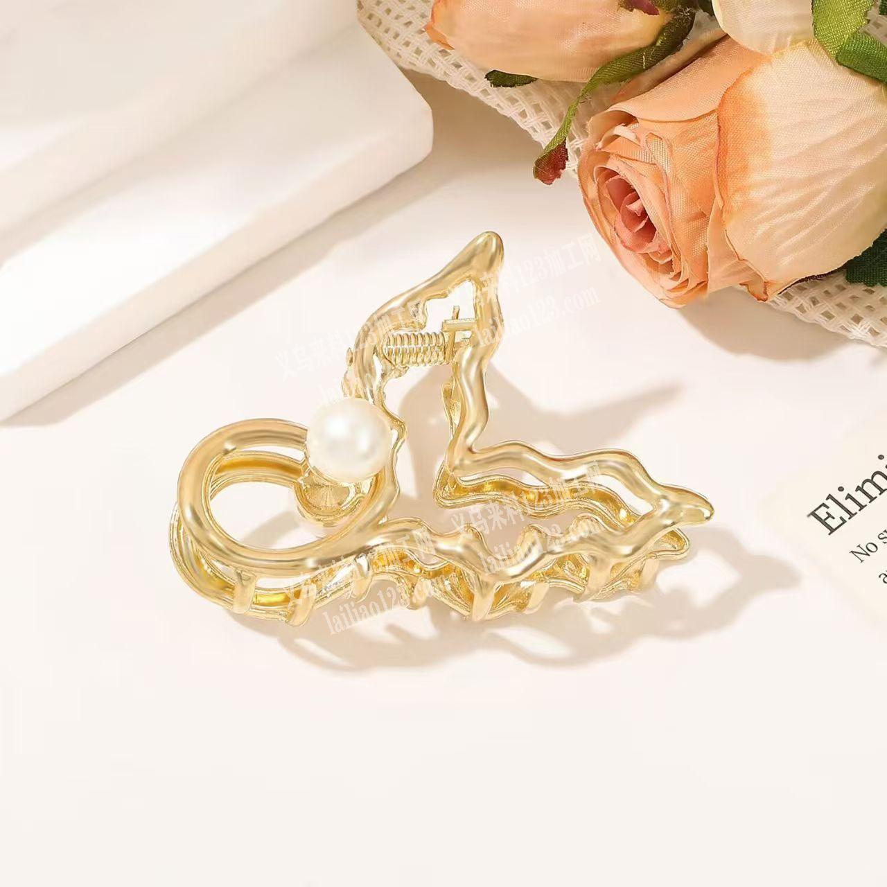 找钢模。大量发夹头饰订单，如图，寻找工厂