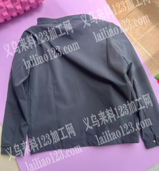 服装外套订单，寻找专业做这个服装的工厂合
