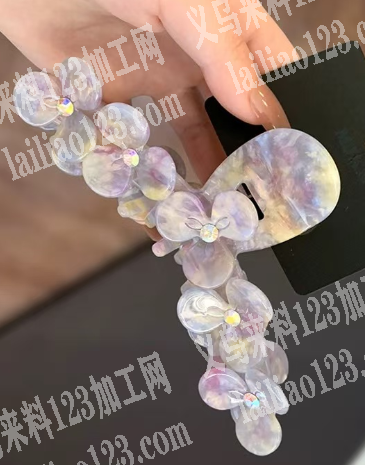 大量醋酸抓夹订单，如图，寻找饰品工厂，请