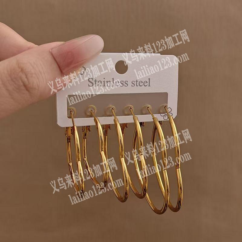 不锈钢耳环套装订单，大量订单。如图。寻找