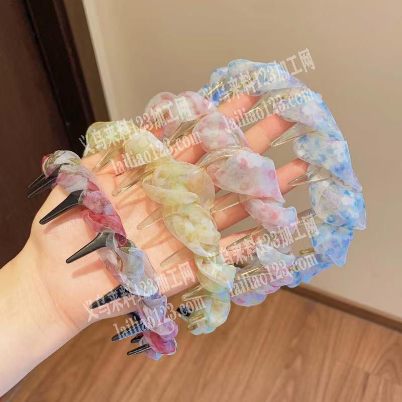 大量布艺缠绕的发箍订单，如图，寻找成品工