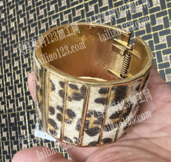 合金手镯成品订单，如图，寻找成品工厂，请