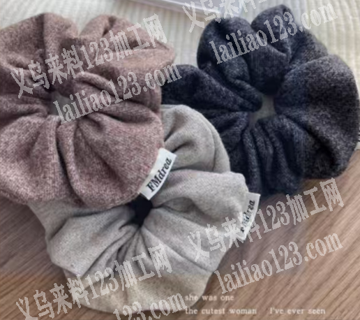 布艺发圈，这样的款式和布料的，。寻找厂家