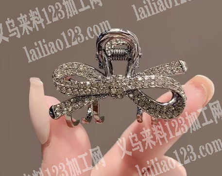 如图抓夹点钻外发加工，寻找点钻的加工厂，
