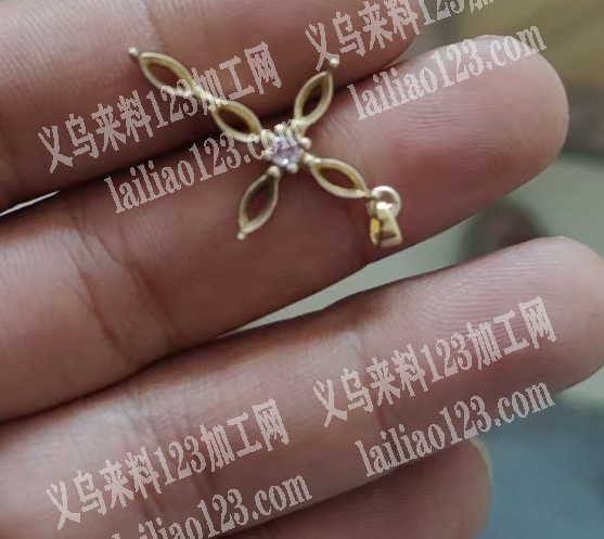 荷叶塘**饰品厂有手镶加工活外发，如图，