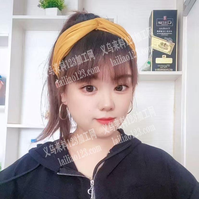 3-5万布艺打结发箍订单外发加工，如图，