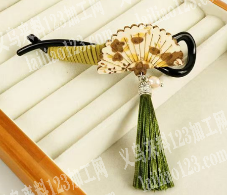 扇子香蕉流苏吊穗发夹，如图扭扭夹，寻找加