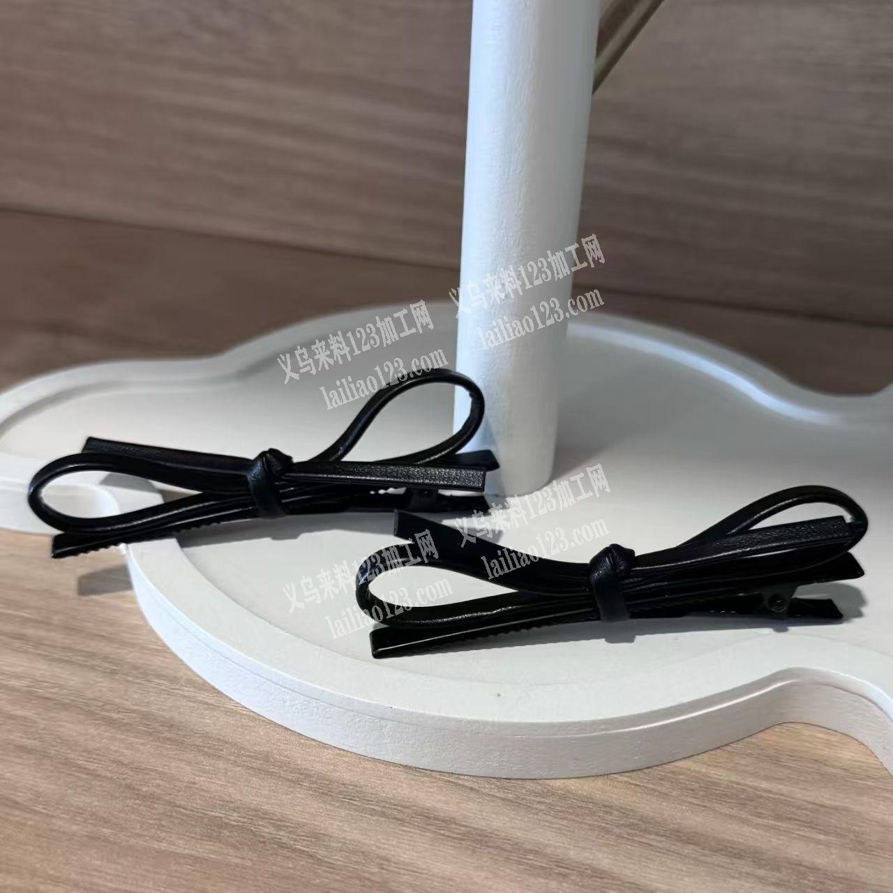 皮革条打蝴蝶结手工活外发加工，寻找会做的