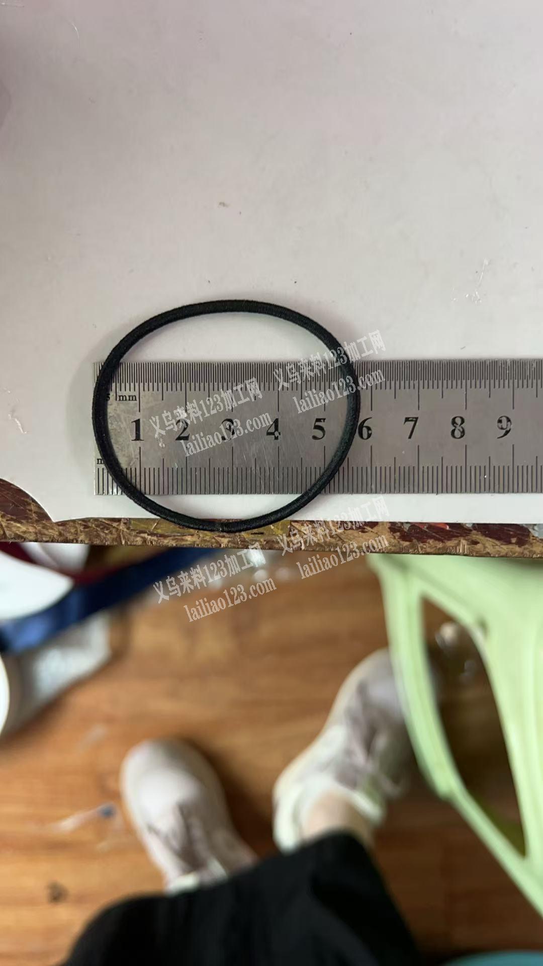 寻找生产如图皮筋的厂家，有的请联系