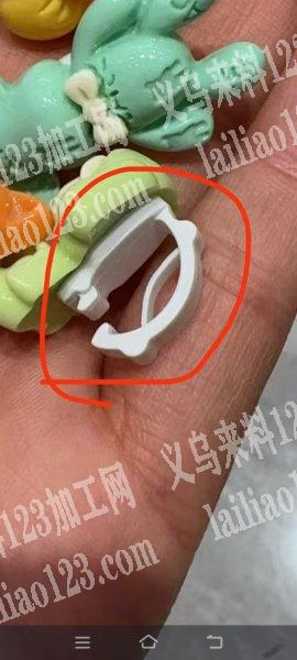 这个塑料钩10万个，采购