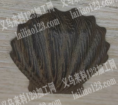 木头配件上面雕刻花纹，寻找加工厂，请联系