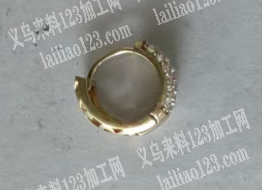 耳扣组装的手工活外发加工，寻找会做的手工