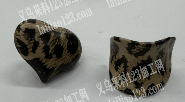 大量印花外发加工，寻找印花的加工厂，有意