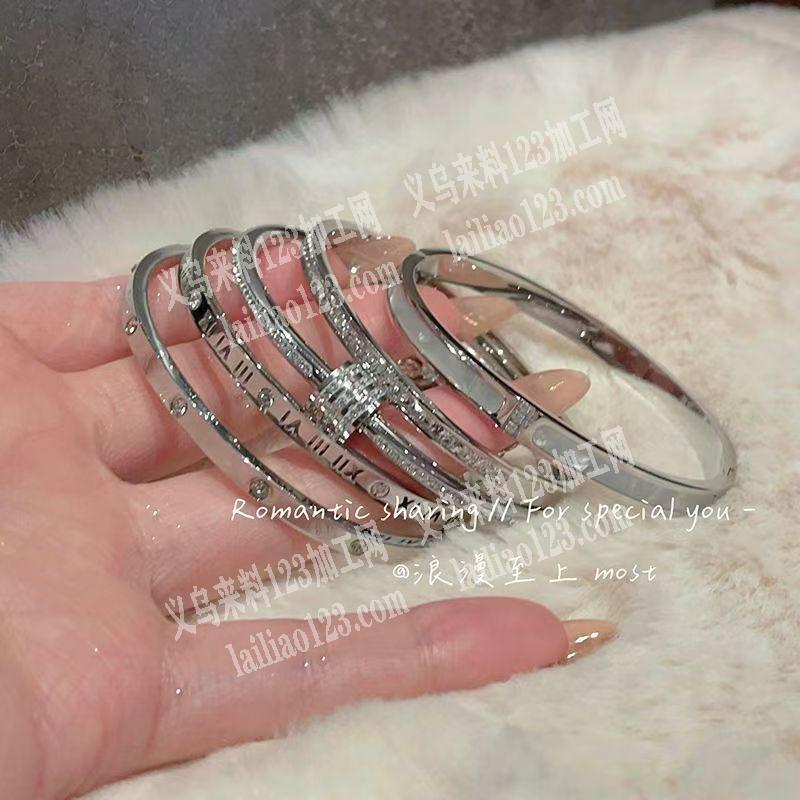 不锈钢手镯成品订单外发，如图，寻找专业做