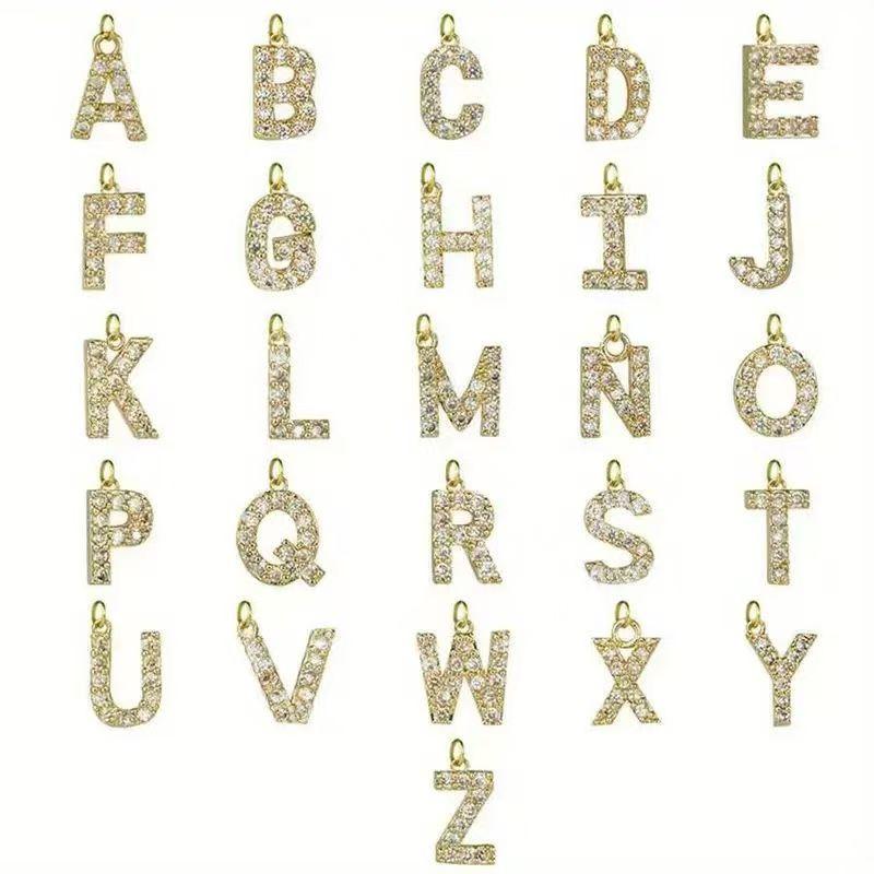 字母吊坠寻找工厂，哪家能做材质铜一的？寻