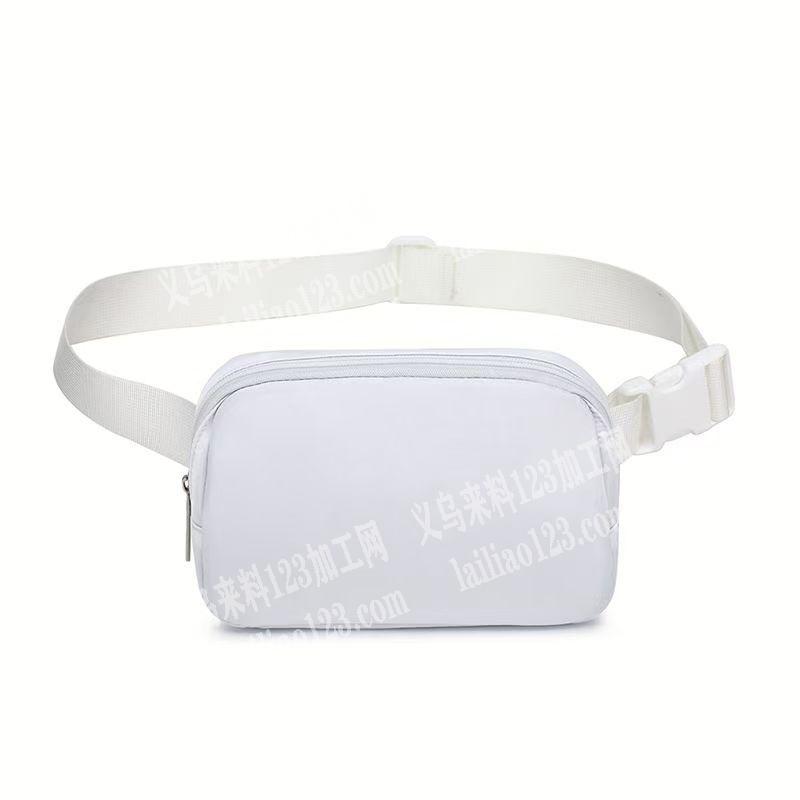 这个挎包订单，寻找专业做这个成品箱包的工