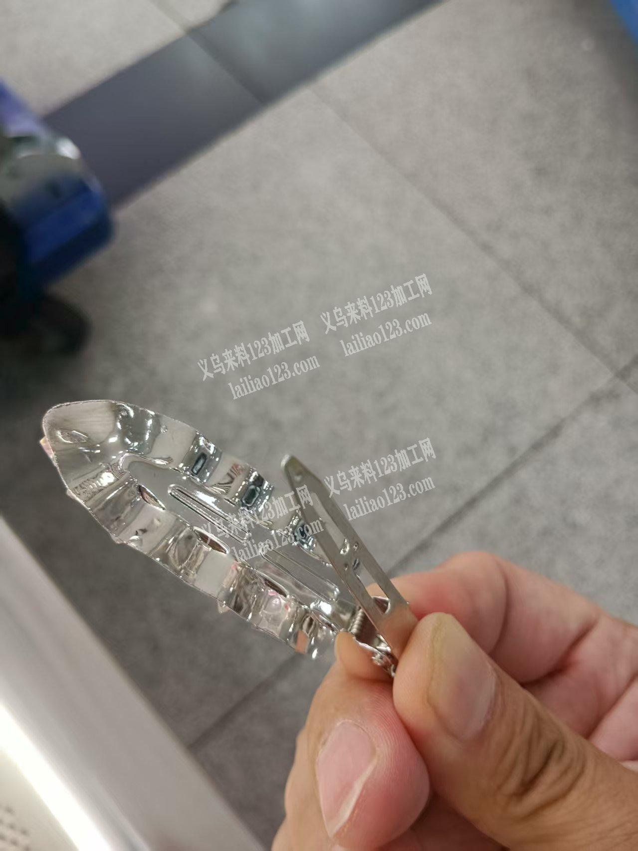 老板委托寻找：5万个发夹订单，如图，公司