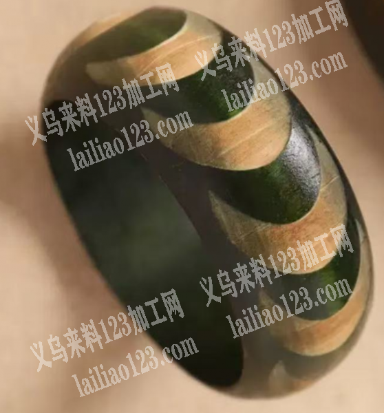 印花.或者打标图案。外发加工，如图，寻找