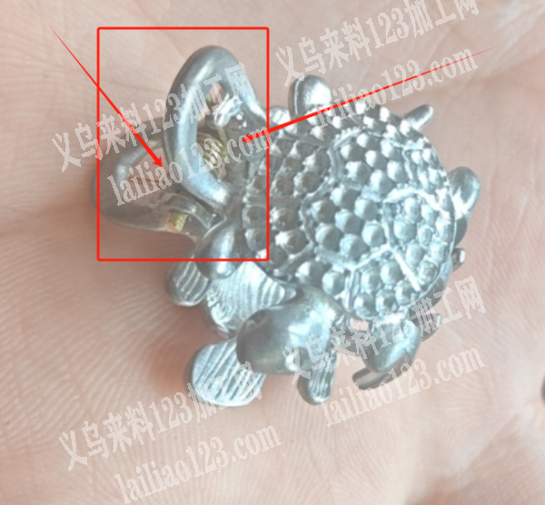 抓夹上弹簧的手工活外发。寻找会做合金饰品