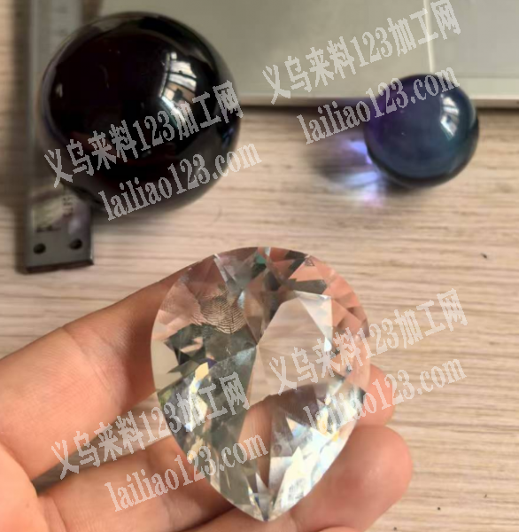 寻找水晶源头工厂，。请联系详谈，如图，有
