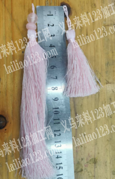 绑流苏的手工活外发加工，如图，寻找会做的