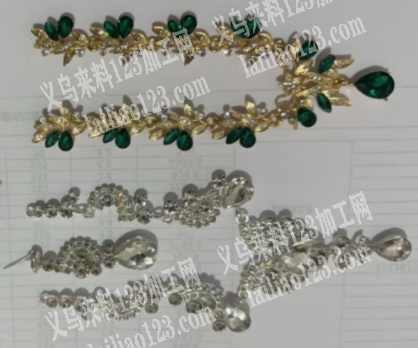 点钻的联系一下，需要机器点的，请联系详谈