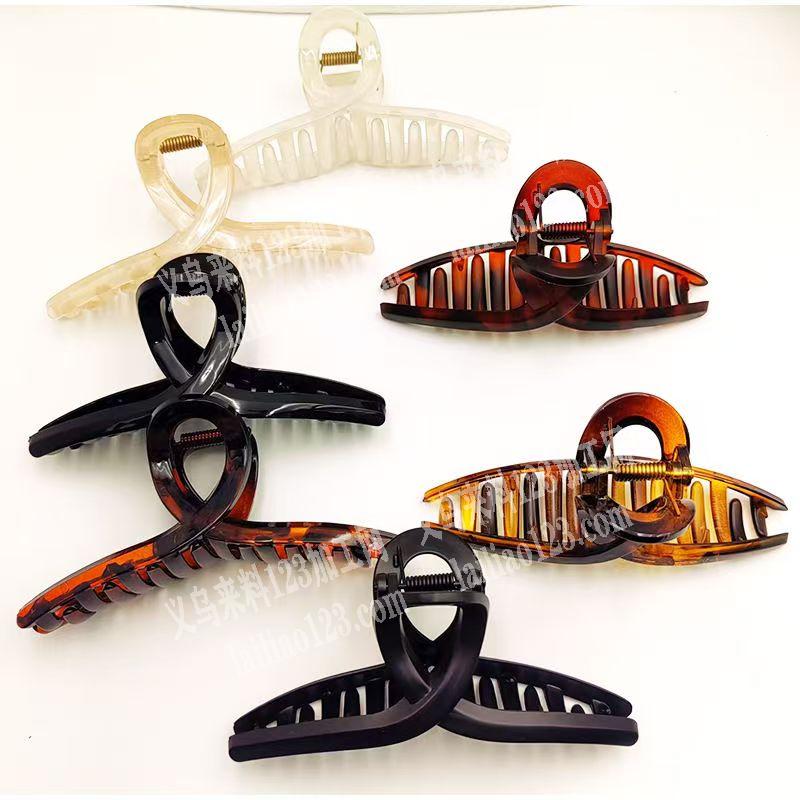 长期有饰品【喷漆】外发加工。如图抓夹订单