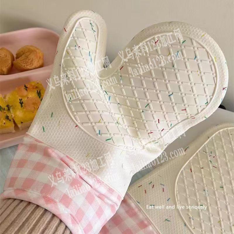 缝纫外发加工，如图，寻找专业做手套车内胆