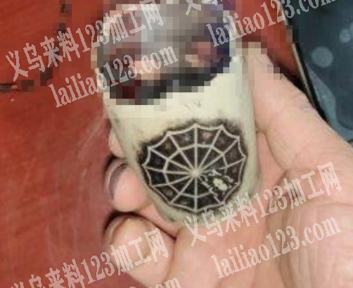 大量抹黑外发加工，如图，产品抹黑PS材质