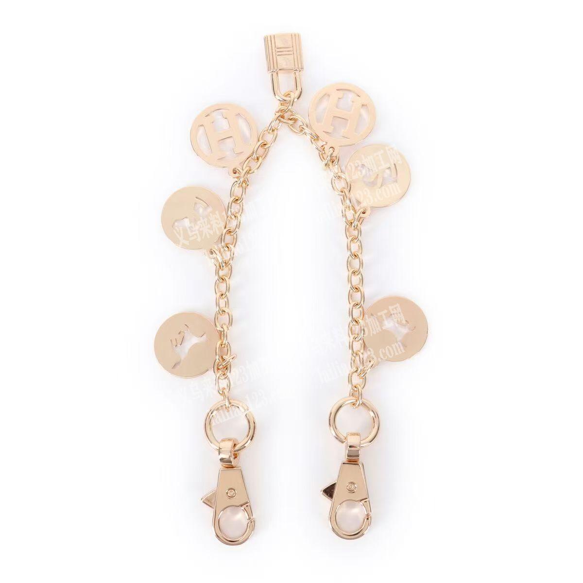 金属包包挂饰订单，如图，寻找这个饰品成品