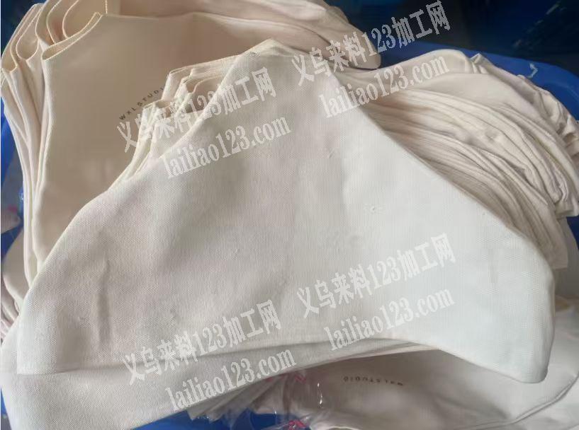 布袋外发加工，常年有货外发加工，如图衣架