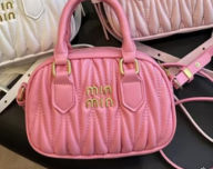 这种包谁家在做，如图，能做的工厂，联系微