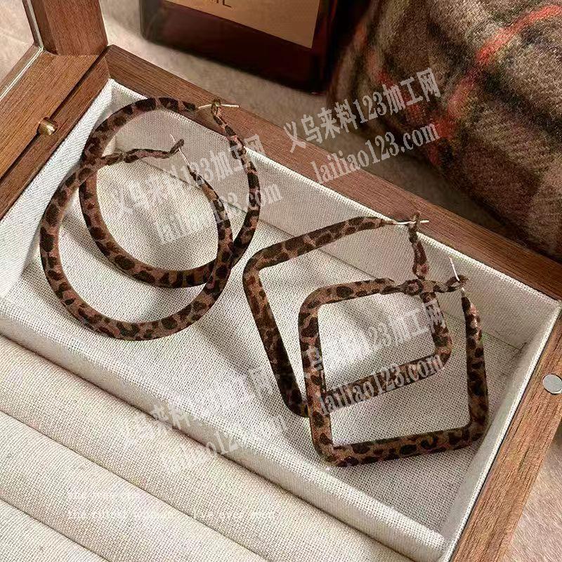 耳环上面印花外发加工，寻找印花的加工厂，