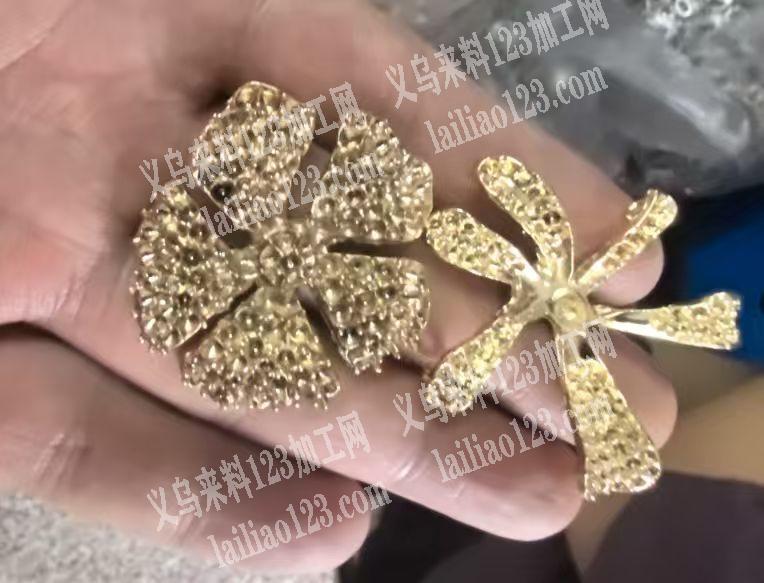 【机器点钻的看过来】花朵上面点钻外发加工