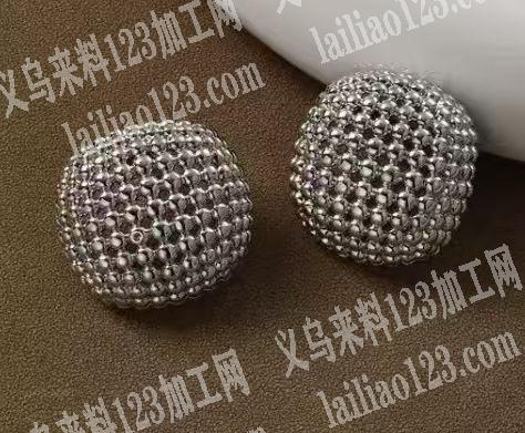他爆款耳钉，寻找源头工厂，请联系详谈厂，