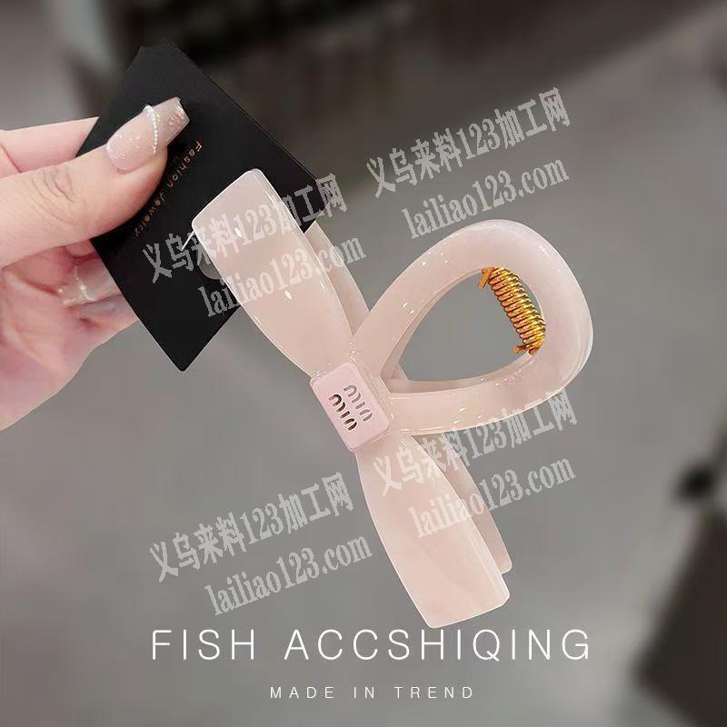 大量抓夹订单，如图，颜色不限制，寻找工厂