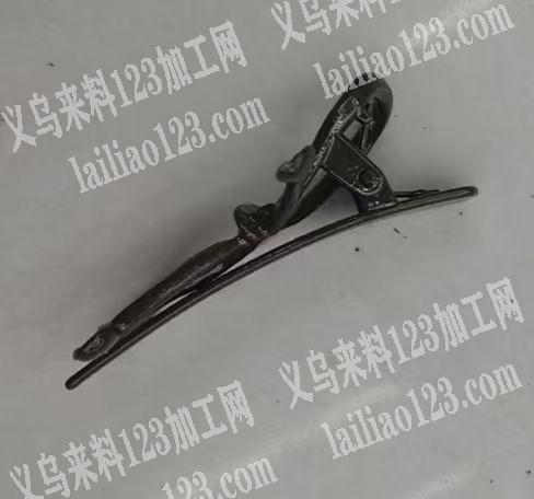 寻找压铸工厂，如图，有订单，请联系详谈。