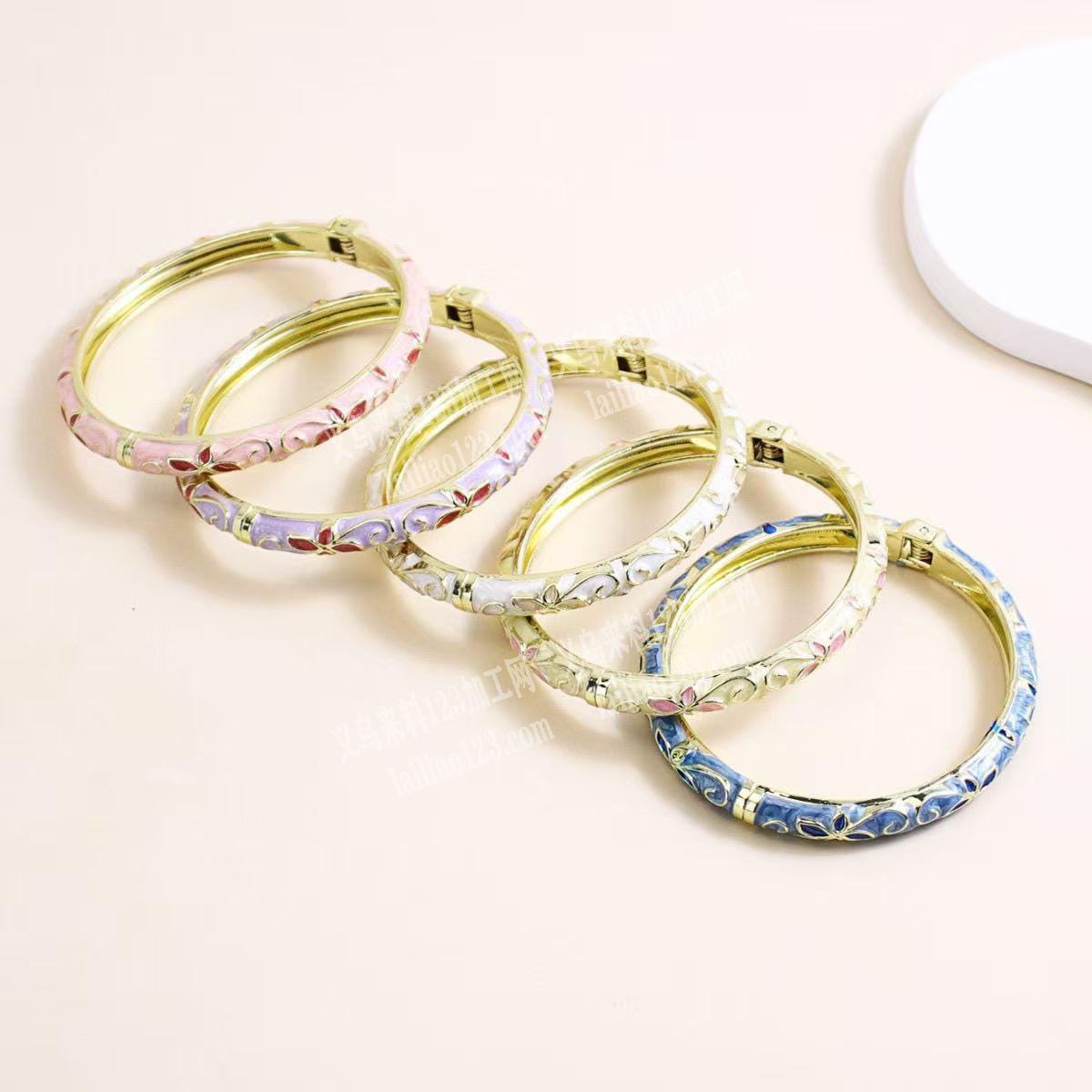 【合金压铸翻砂订单】，手镯订单，如图，寻