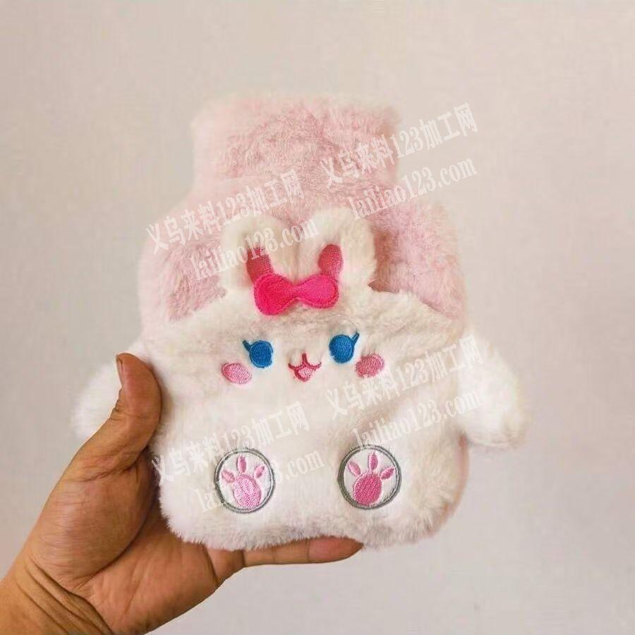 毛绒5-6万热水袋布套订单，寻找专业做热