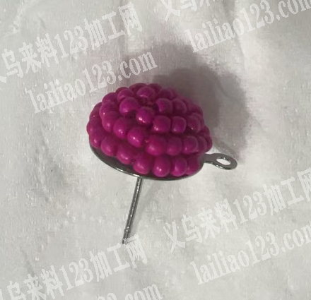 穿米珠+粘米珠的手工活外发加工，长期有货