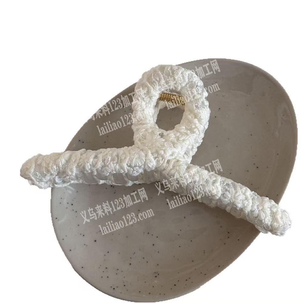 如图抓夹上面缠绕布条的手工活外发，寻找外