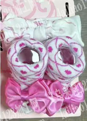 这个宝宝鞋子、头带打胶枪的手工外发加工，