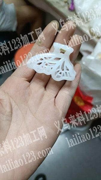 发夹上弹簧，10年经验，有场地，人员稳定