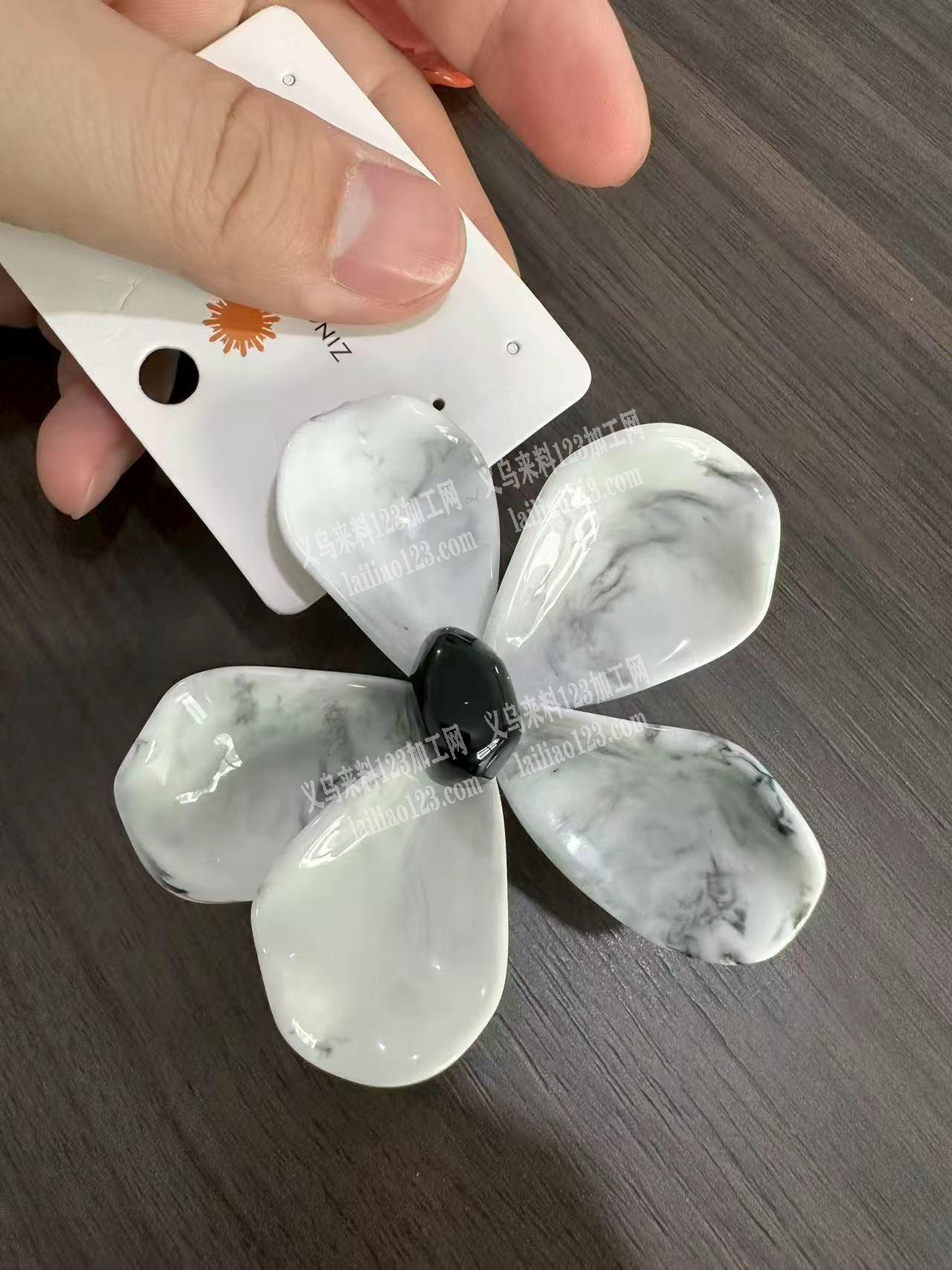 公司花朵订单，如图，外发加工或者工厂包工