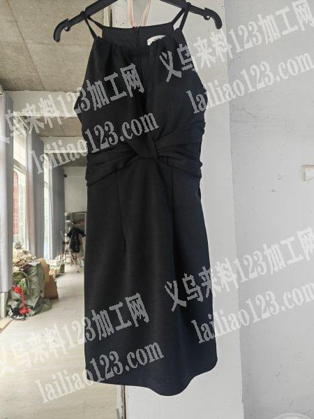 专做礼服，舞台装