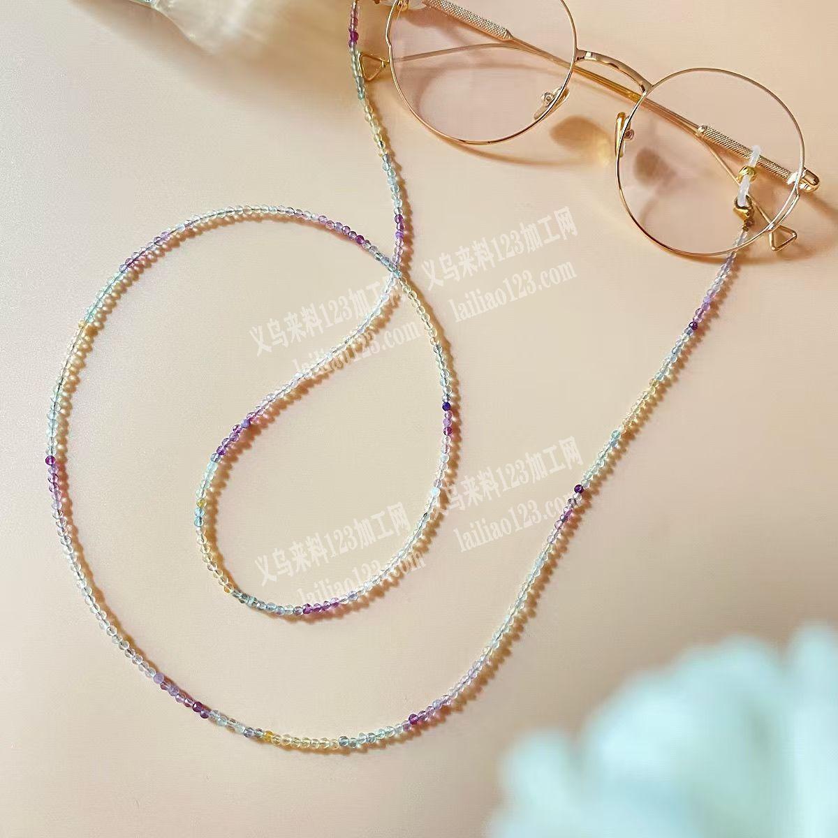 眼镜挂链穿米珠的手工活外发，如图，寻找会