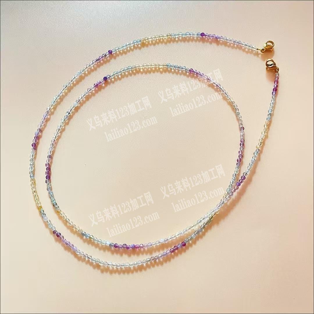 眼镜挂链穿米珠的手工活外发，如图，寻找会