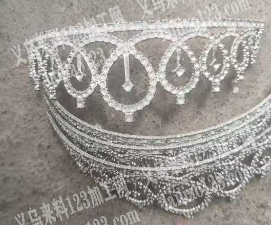 皇冠处理，如图，饰品来处理